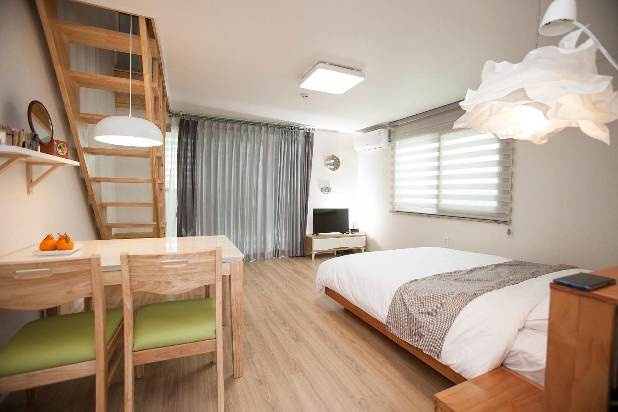 Jeju Aria Pension Extérieur photo
